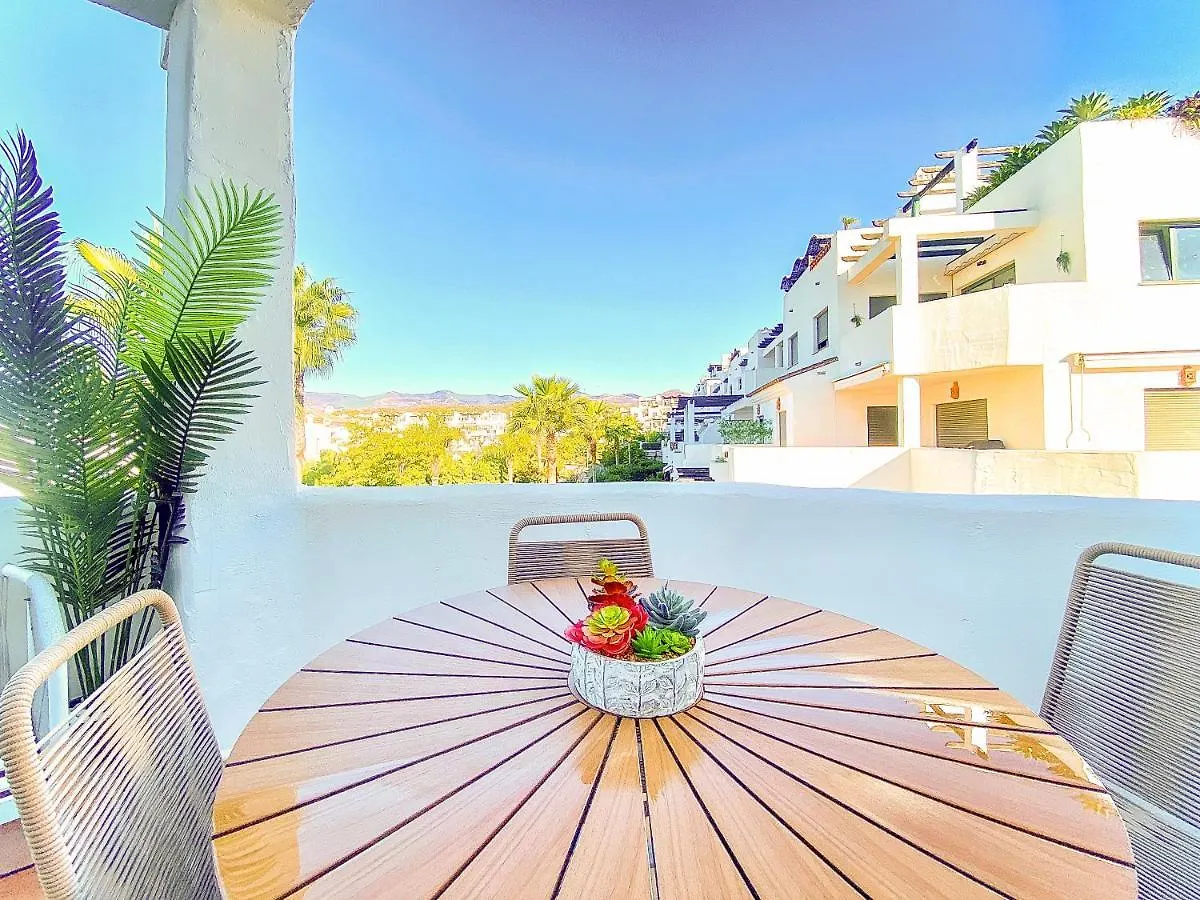 Sunset Golf Apartment Estepona