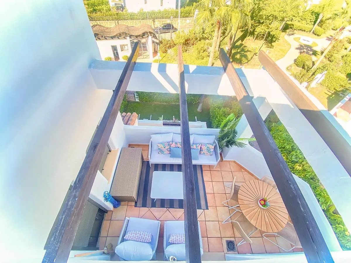 Sunset Golf Apartment Estepona