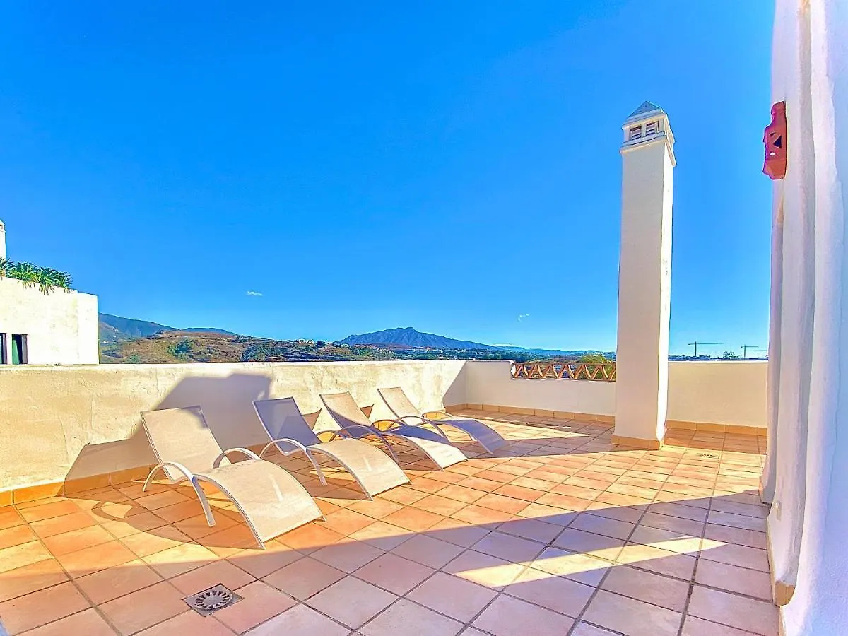 Sunset Golf Apartment Estepona