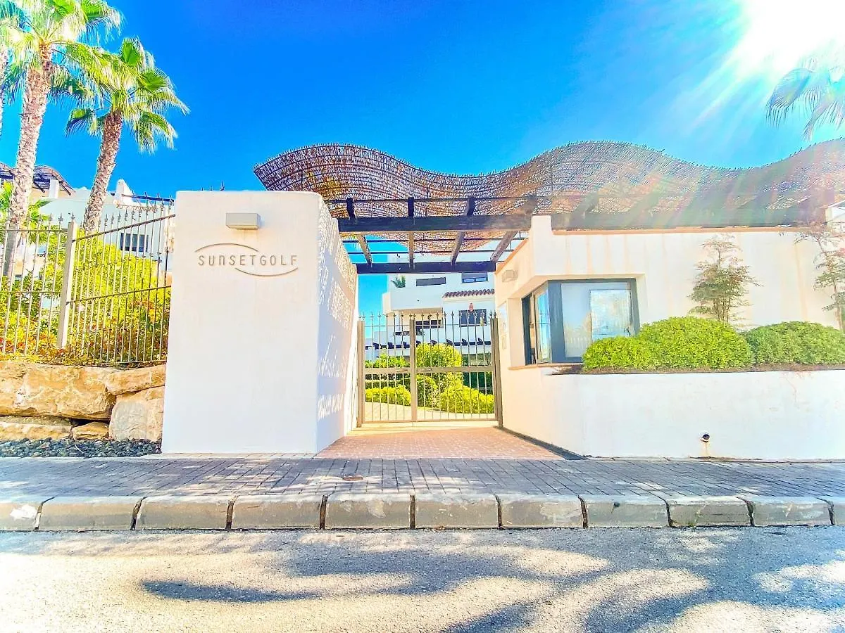 Sunset Golf Apartment Estepona